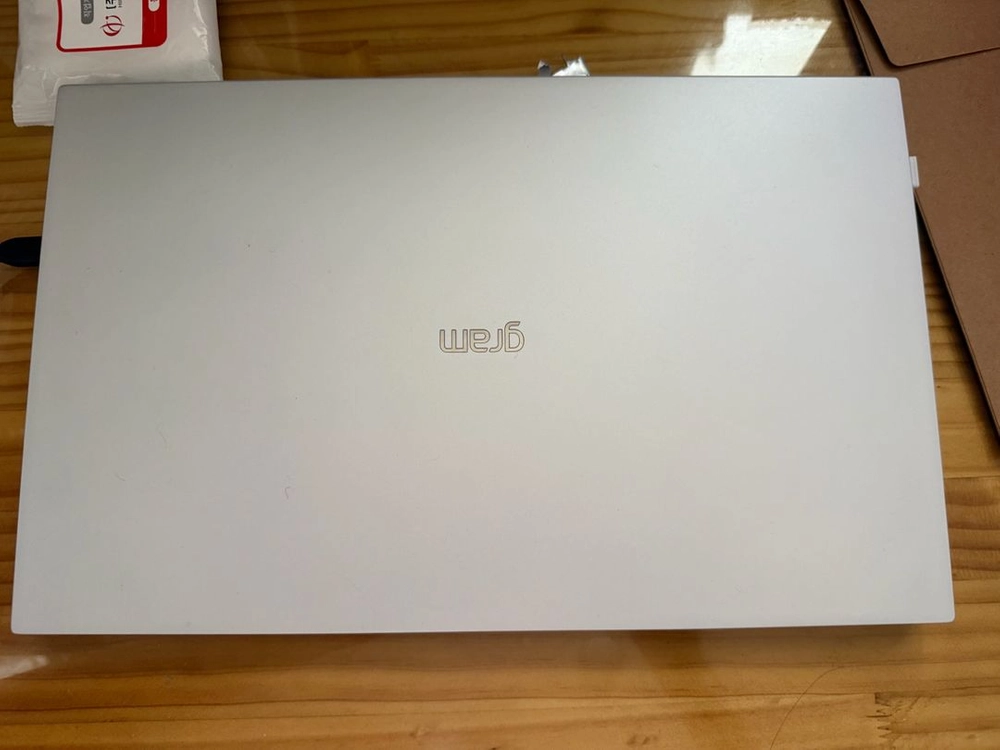 LG 그램 2026 15인치 노트북 거의 새 제품 충전기 선포함 이미지