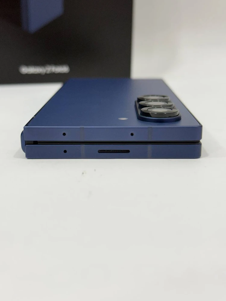 갤럭시Z폴드6 네이비 256GB Y2087 이미지