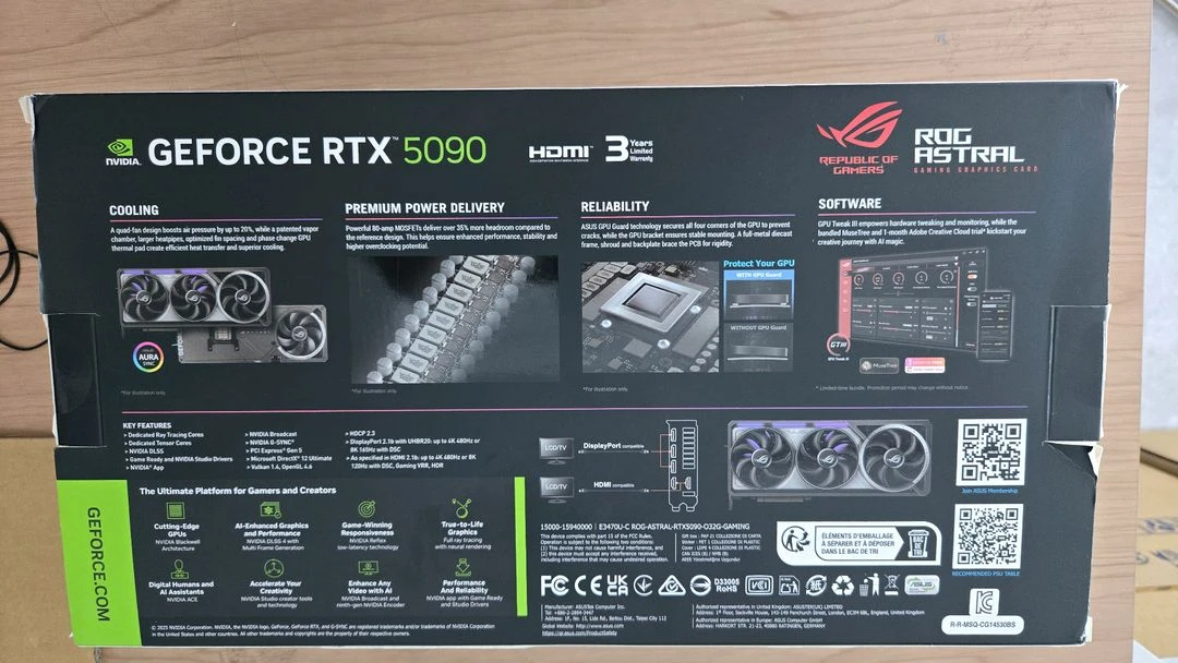 아수스 RTX5090 아스트랄 슈라우드(장식부품용) 이미지