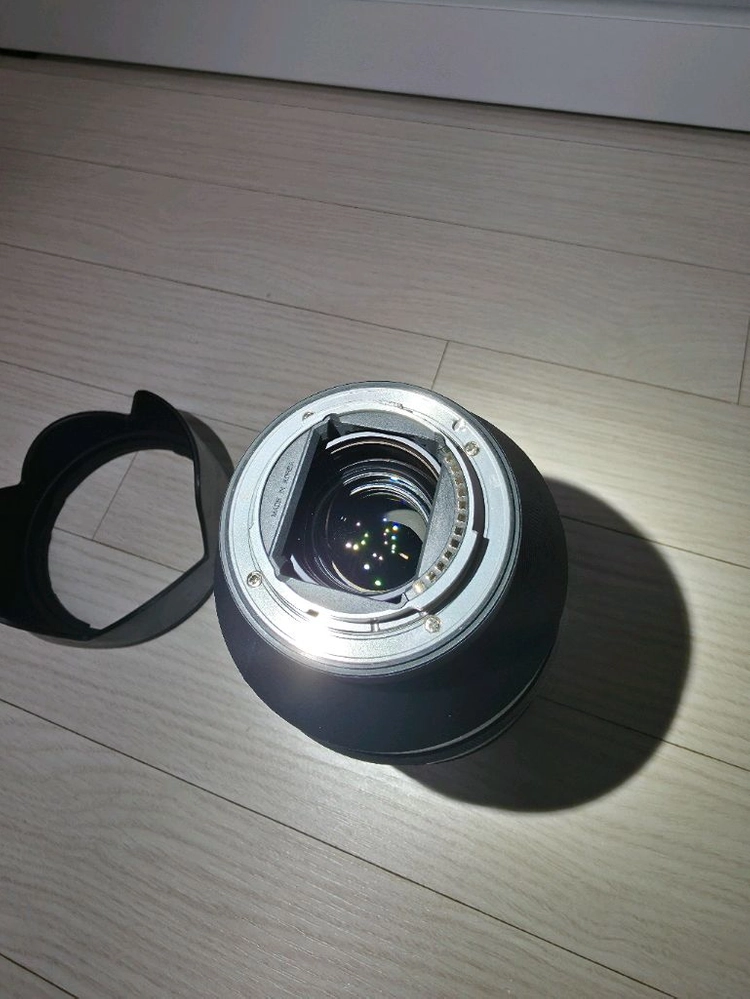 삼양 35-150mm F2 소니 마운트 렌즈 풀프레임 이미지
