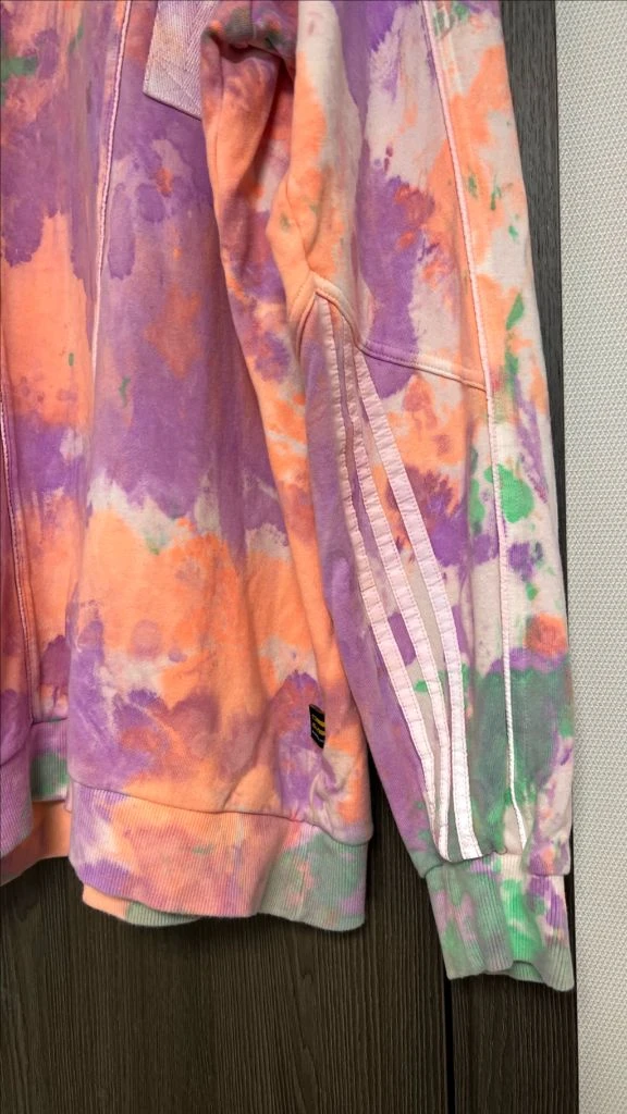 아디다스 퍼렐윌리엄스 콜라보 Pharrell Williams X Adidas Hu Holi Sweatshirt 이미지