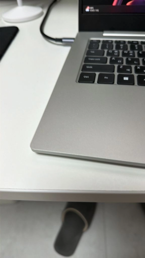 삼성 갤럭시북3 Go NT345XPA-K14A LTE 5G 이미지