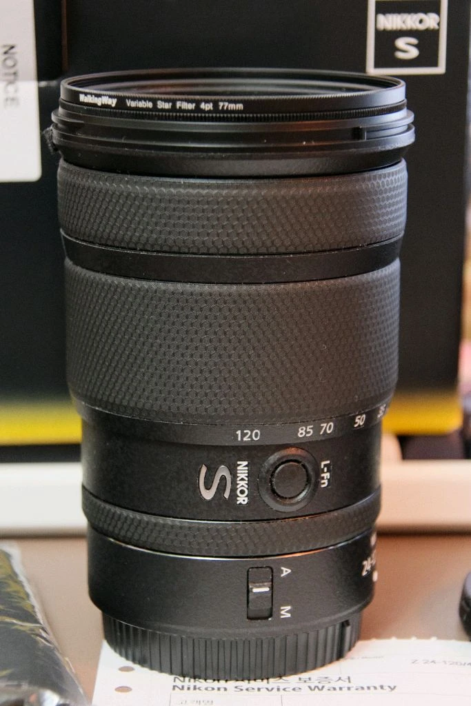 니콘 z24-120 f4 줌렌즈 이미지
