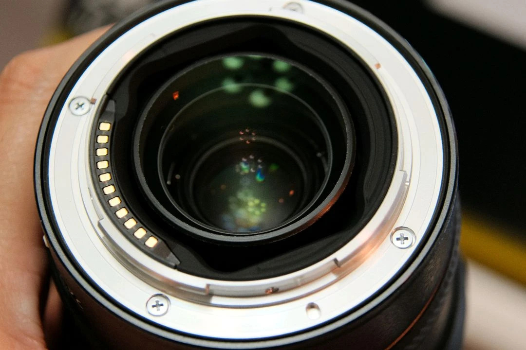 니콘 z24-120 f4 줌렌즈 이미지