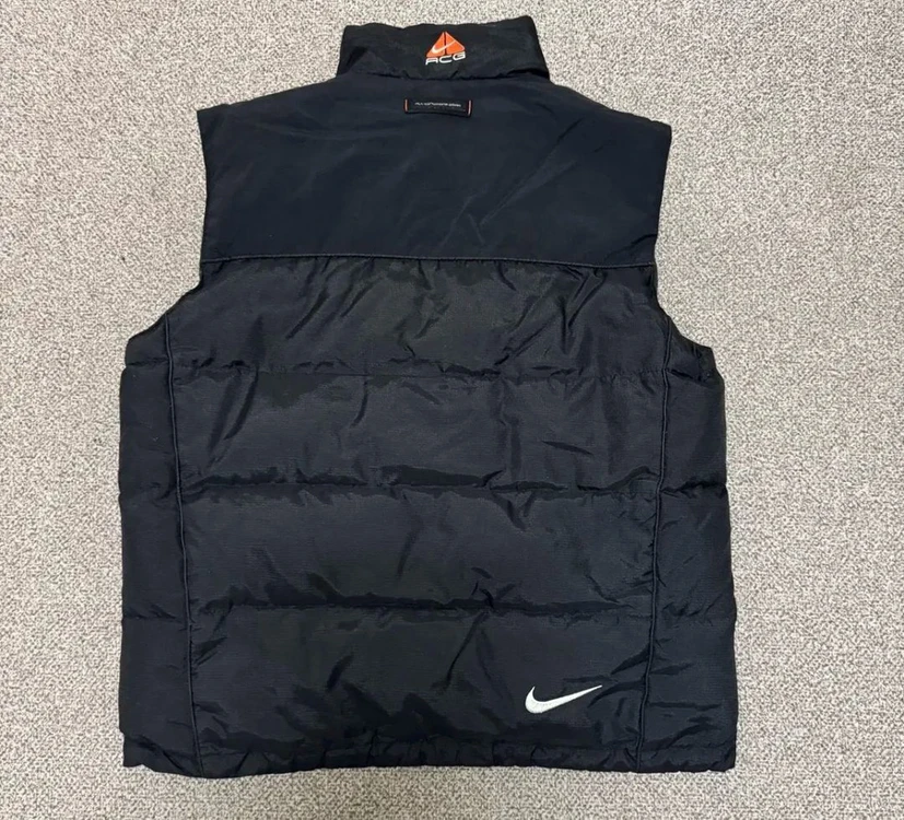 100 나이키 acg 스우시 조끼 패딩 이미지