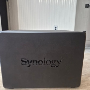시놀로지 DS920+ 4베이, 4TB HDD 4개 포함 판매합니다. 사용한 적 없는 민트급 이미지