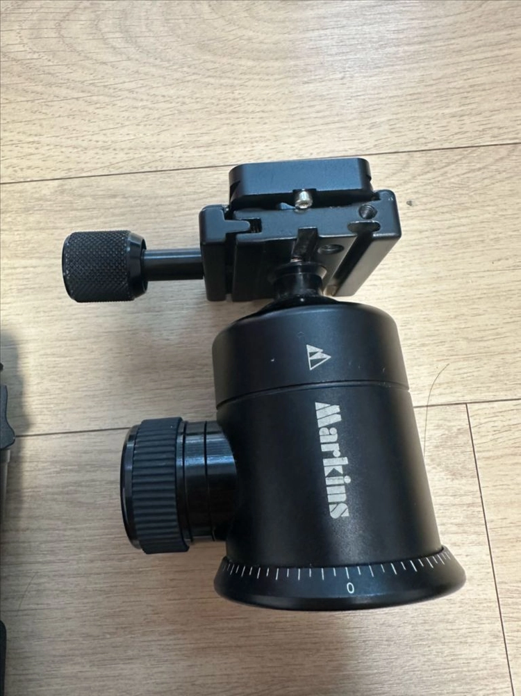 시루이T-2204X삼각대+마킨스 볼헤드 카본삼각대 세트 이미지