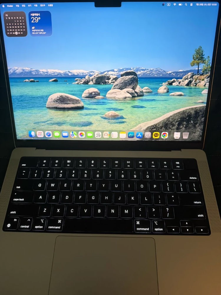 맥북 프로 14인치 16GB 1TB 이미지