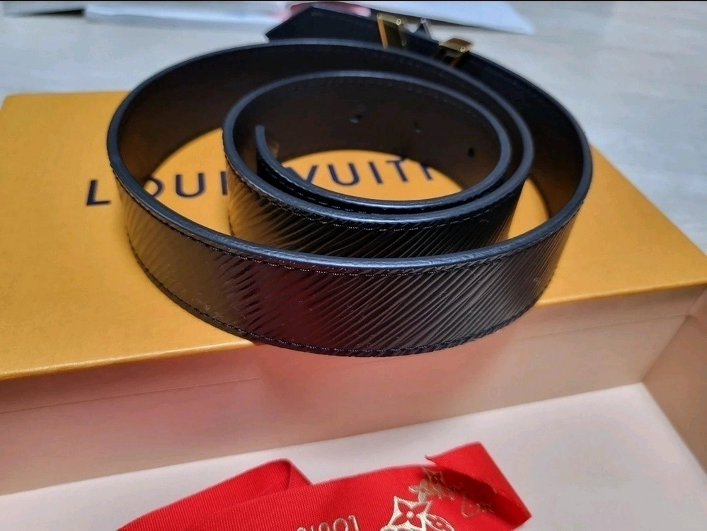 루이비통 벨트 여성벨트 LV 트위스트 30MM 75사이즈 벨트 이미지