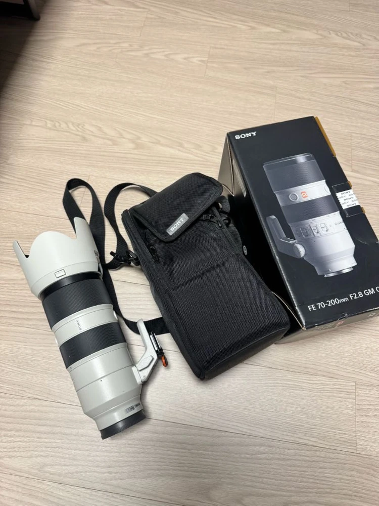 소니 sel70200 gm F2.8 GM OSS 망원렌즈 이미지