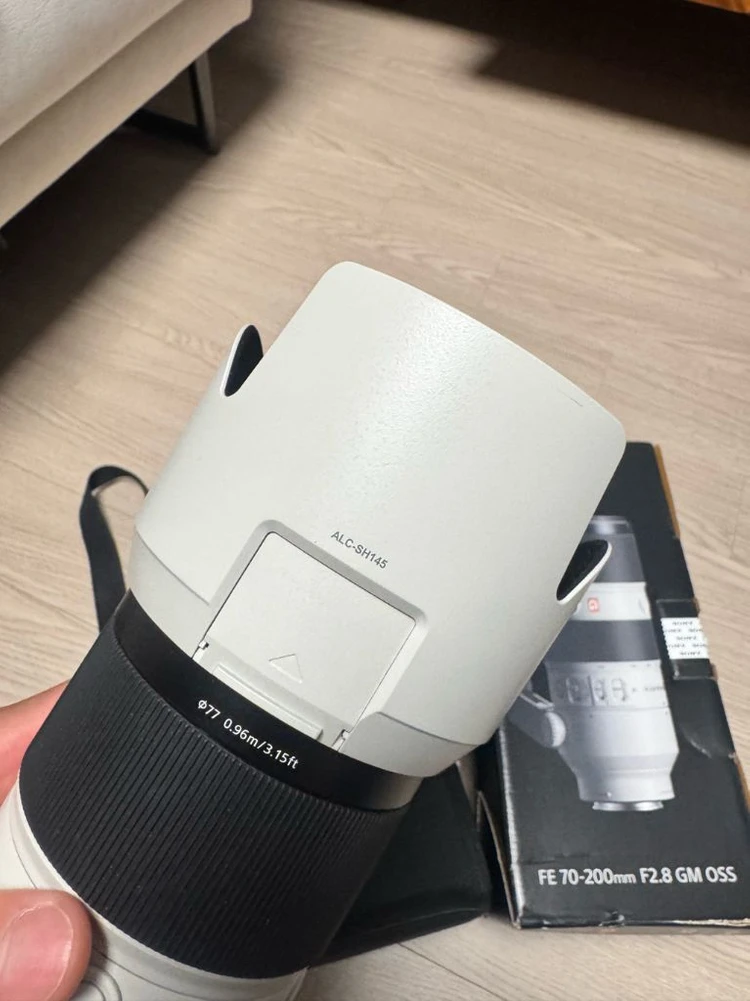 소니 sel70200 gm F2.8 GM OSS 망원렌즈 이미지