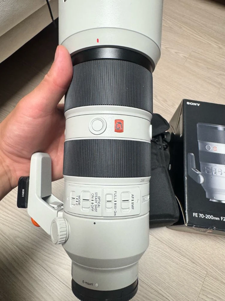 소니 sel70200 gm F2.8 GM OSS 망원렌즈 이미지