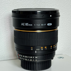 삼양 85mm f1.4 수동 렌즈 니콘 F마운트 판매합니다 이미지