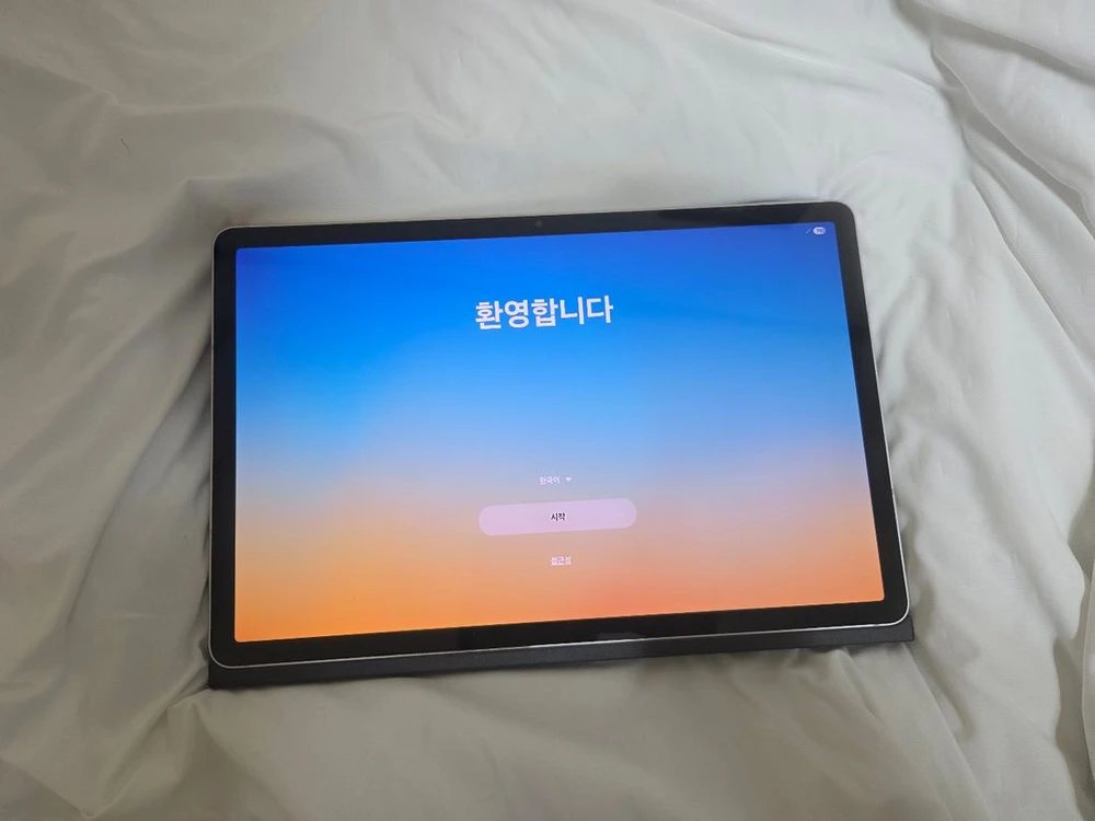 갤럭시 탭 S9 128G Wi-Fi 풀박스 + 정품 스마트 북커버 이미지