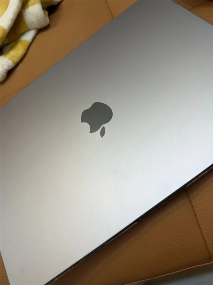 Apple MacBook Air 15인치 M2 실버 - 안심되는 중고거래