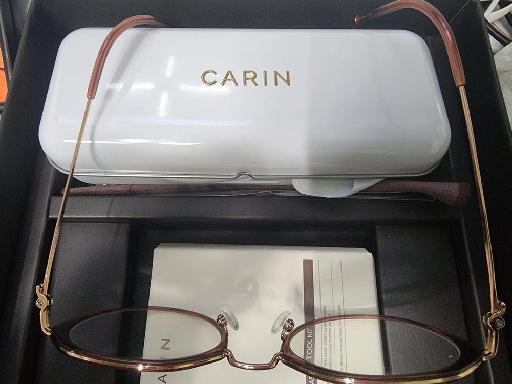 caring Olsen p-c5 안경 팝니다 이미지