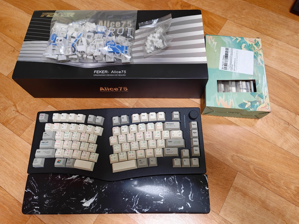 Feker Alice 75 기계식 풀알루 무선 앨리스 키보드 대리석 팜레스트 포함 - 안심되는 중고거래