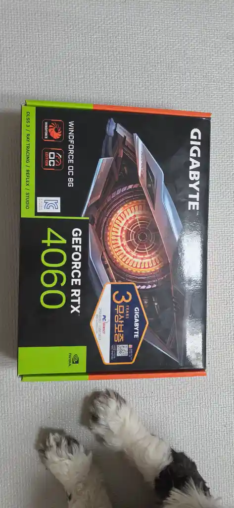 기가바이트 RTX 4060 WINDFORCE OC 8G - 안심되는 중고거래