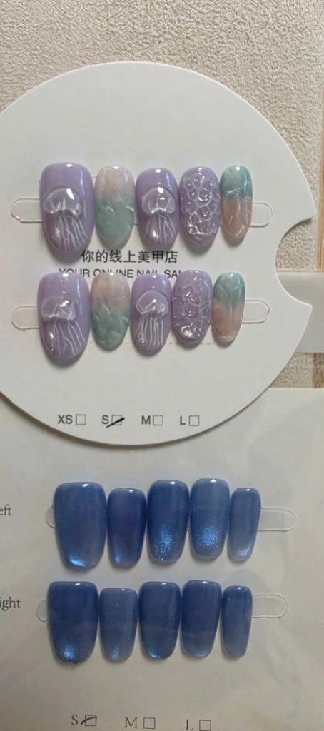 고급 네일팁 모음 이미지