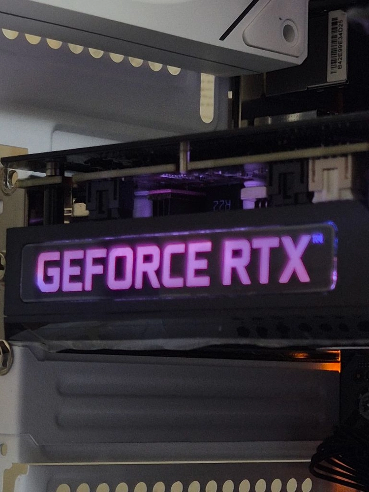 RTX 3060ti 그래픽카드 이미지