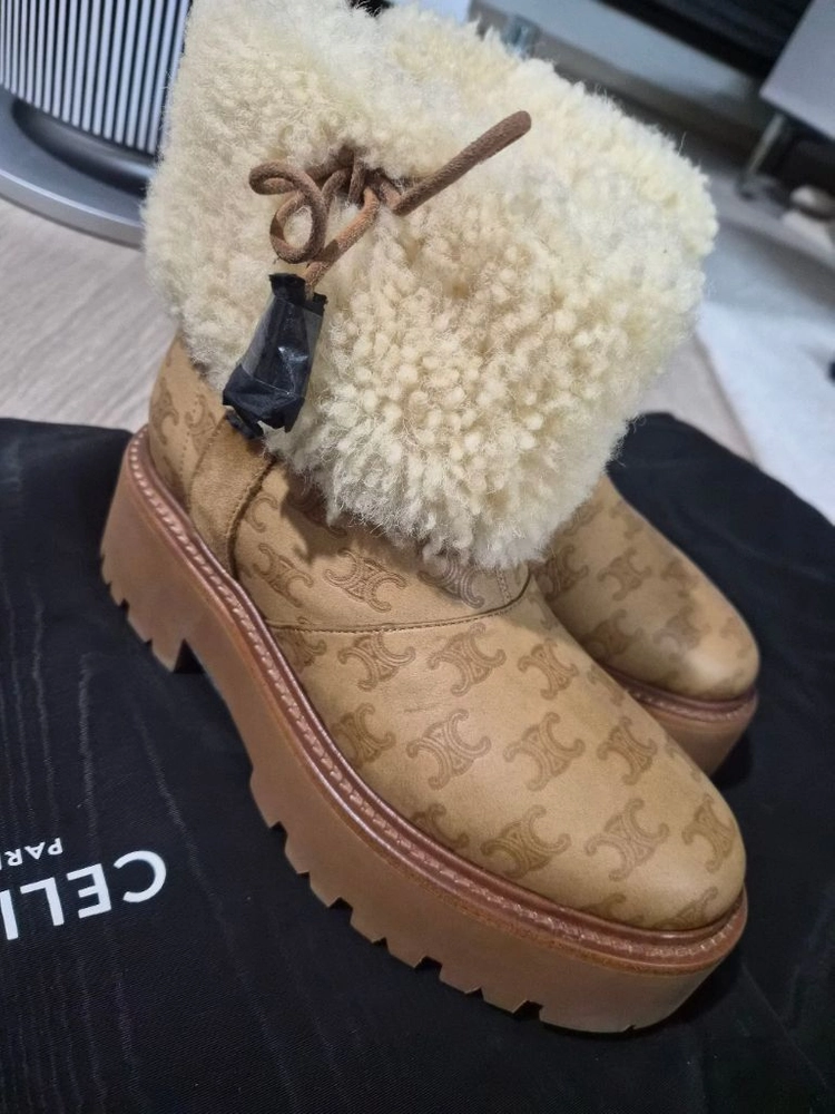 셀린느시어링부츠 이미지