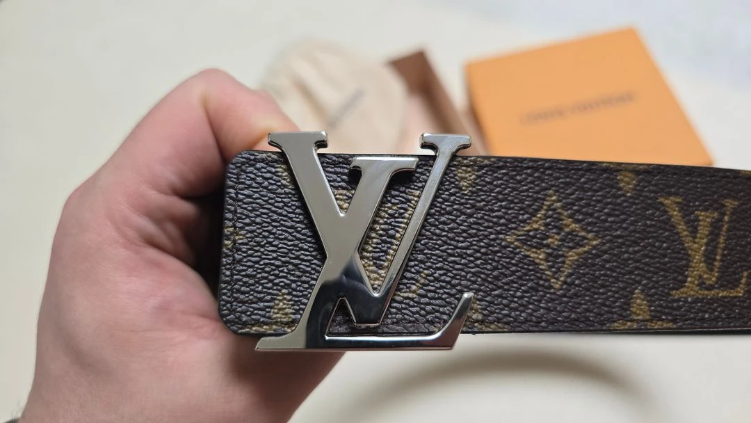 루이비통 모노그램 LV 이니셜 벨트 m9821 95/38 이미지