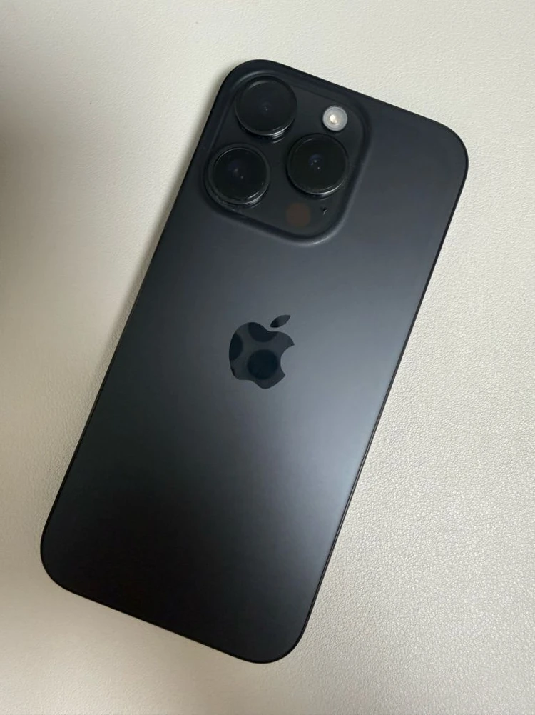 아이폰 15 pro 256GB - 안심되는 중고거래