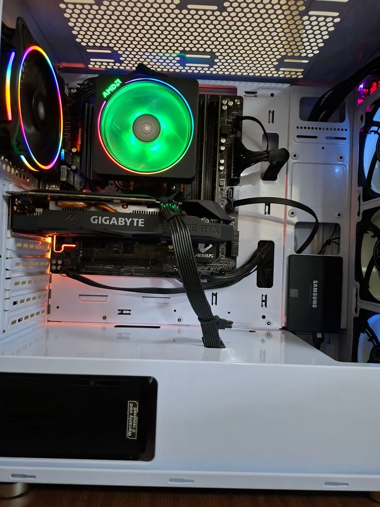 라이젠7 2700x rtx2060 게이밍 pc 데스크탑 컴퓨터 본체 처분!(윈도우 정품) 서비스o 이미지