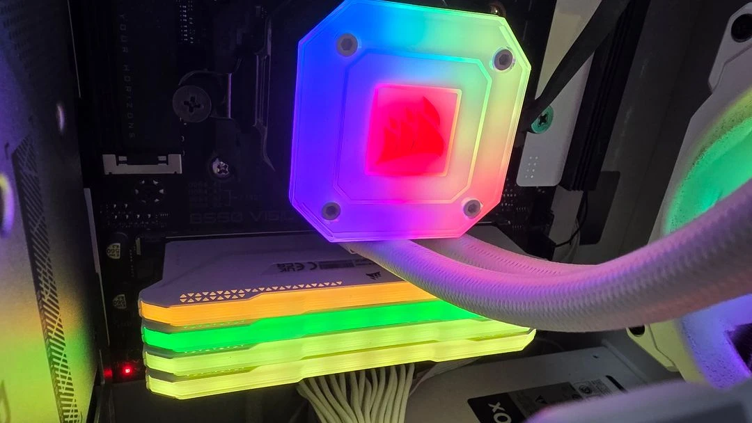 VENGEANCE RGB PRO SL 32GB(2x16GB) DDR4 DRAM 이미지