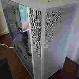라이젠5 5600x rtx3060 게이밍 pc 데스크탑 컴퓨터 공랭 화이트 본체 처분!(윈도우 정품) 서비스o 이미지