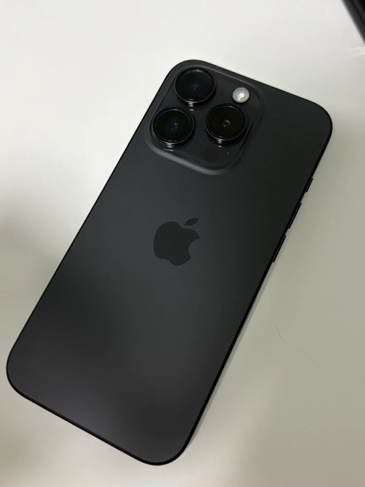 아이폰 15pro 256GB - 안심되는 중고거래