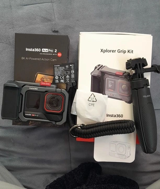 인스타360 ace pro2 액션캠+ Xplorer kit - 안심되는 중고거래