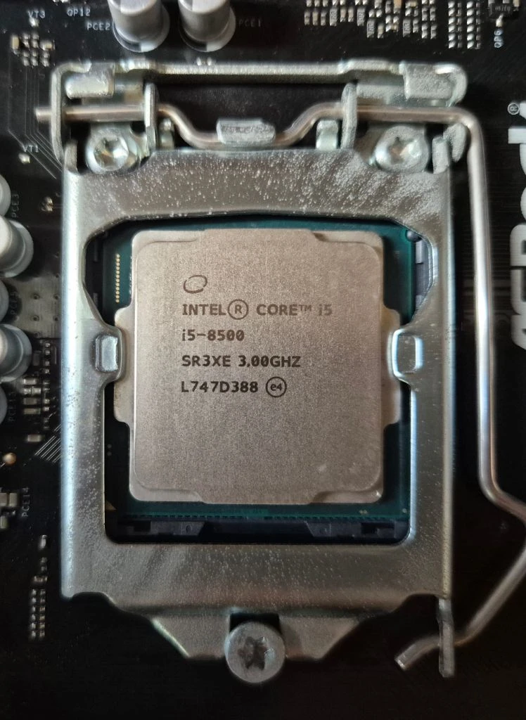 i5 8500 h310m 보드셋 팝니다 이미지