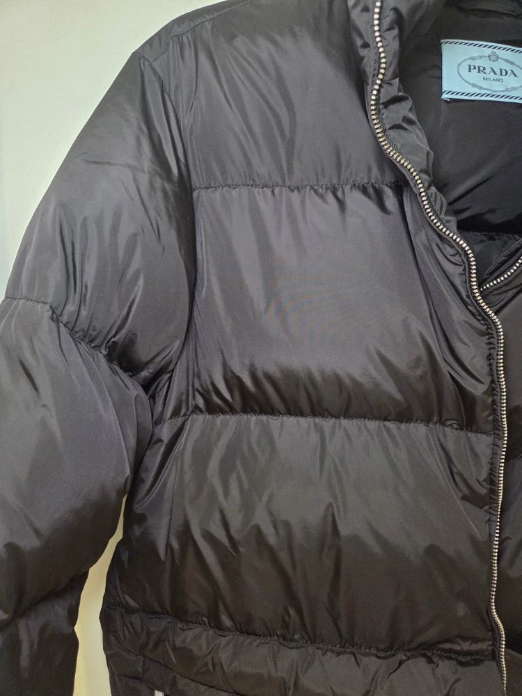 [새상품급] 프라다 리나일론 벨트백 패딩 40Size 이미지
