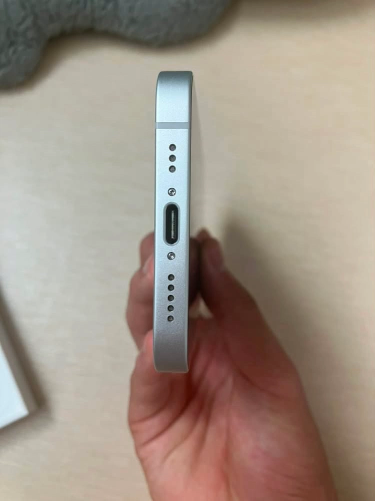 아이폰16e 128GB 급처!! 이미지