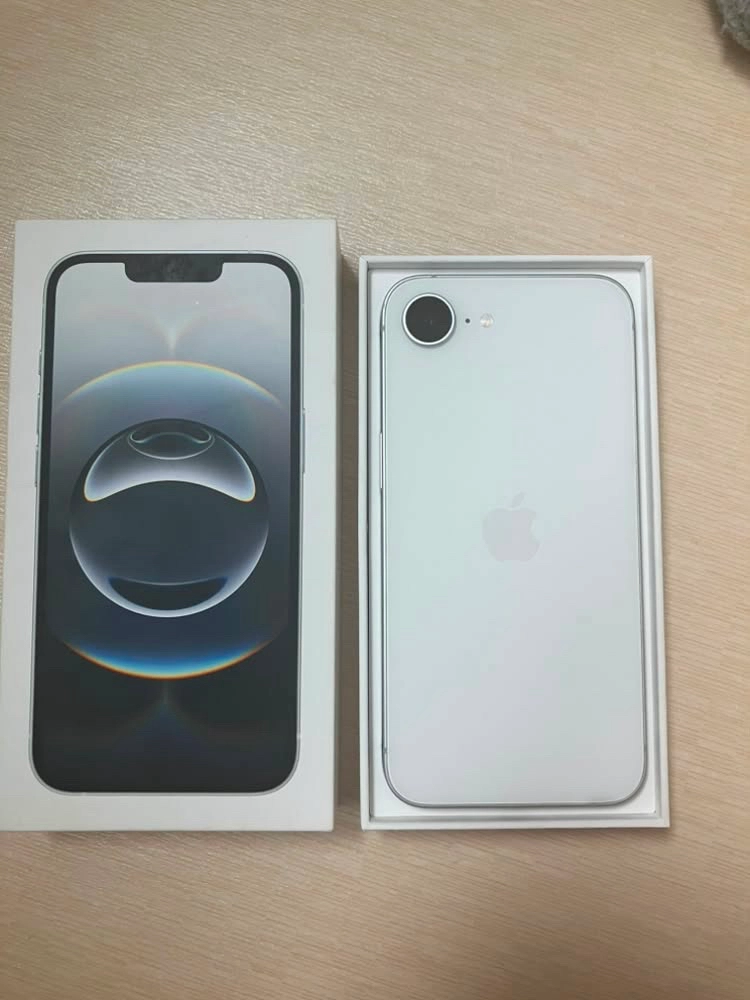 아이폰16e 128GB 급처!! 이미지