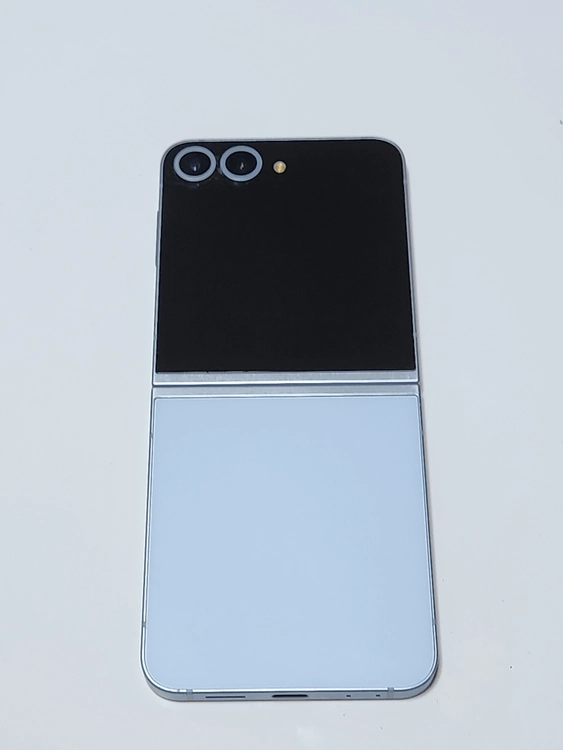 갤럭시Z플립6 512G 블루 공기계 59935 이미지