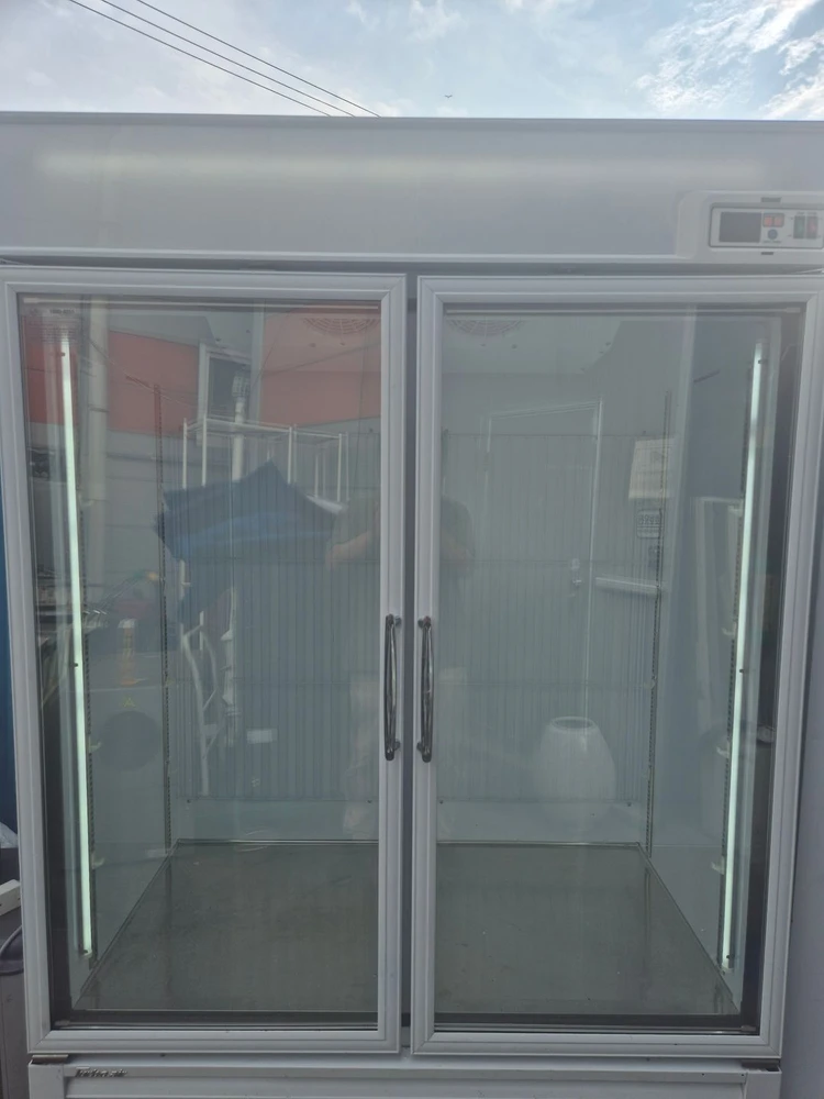 냉동쇼케이스 터보에어 수직 냉동고 간냉식 마트 편의점 카페 아이스크림 성에없는 FRS-1250F 이미지