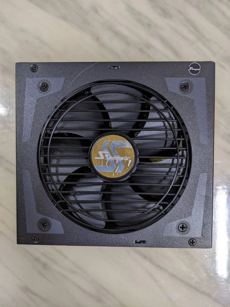 시소닉 포커스 프라임 750W 1000W 1300W 골드 플래티넘 파워 서플라이 이미지