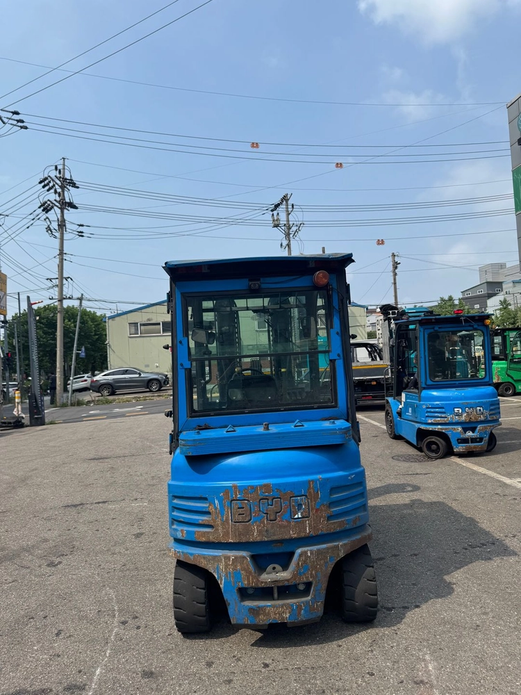 전동 지게차 3톤 좌식 BYD 3단 4.7M 전기 리치 소형 창고 이미지