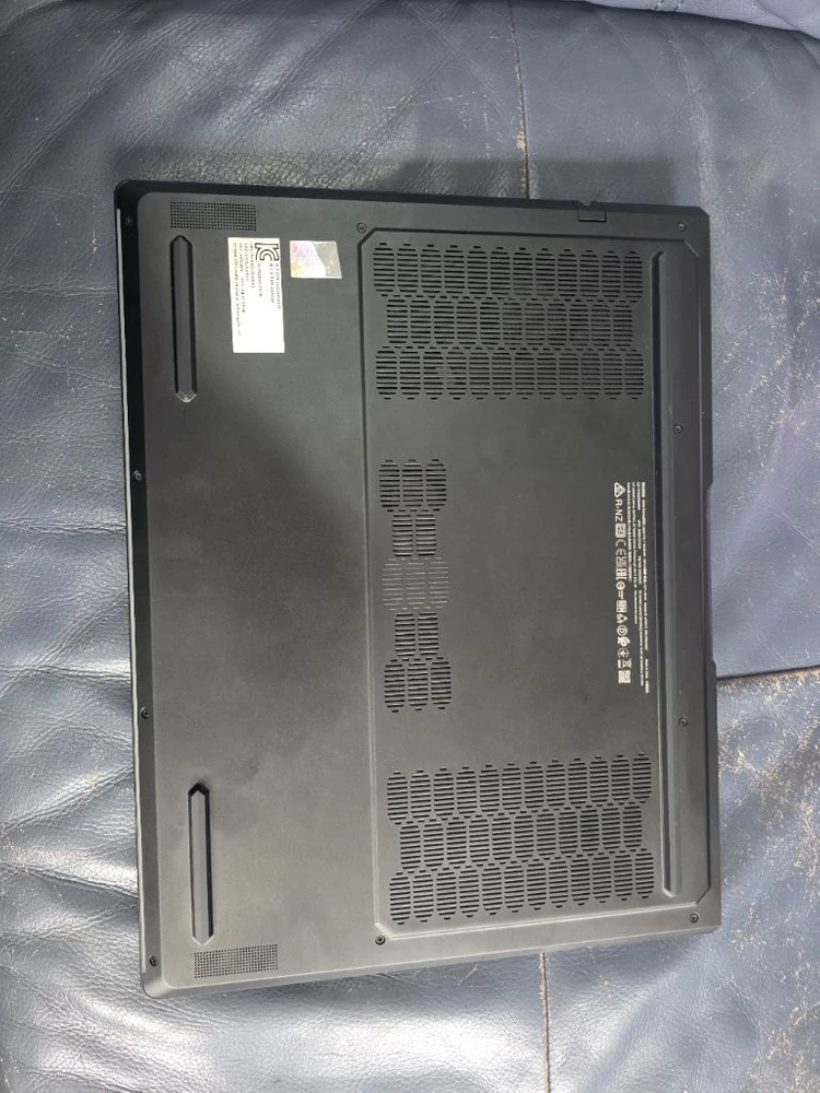 as기간 o 레노버 노트북 (16IAX10H) / RTX 5080 · Ultra 9 · 64GB · 1T 이미지