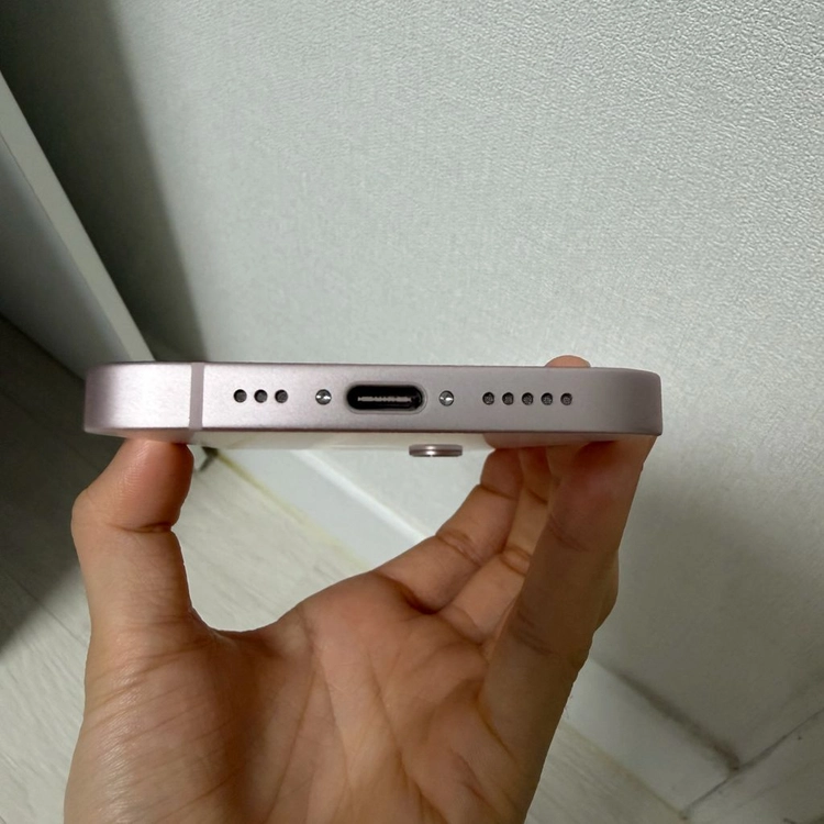 2달사용 아이폰 17e 핑크 512GB 홍콩 직구 무음폰 카메라무음 이미지