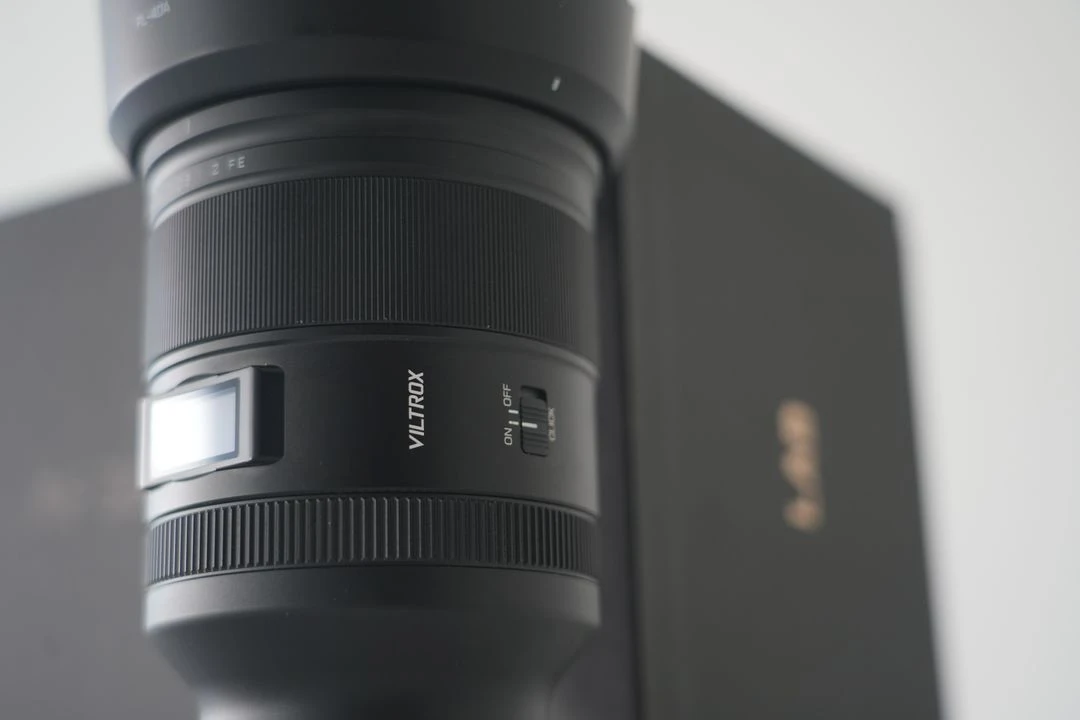 빌트록스 35mm F1.2 렌즈 민트급 (겐코 air uv필터 포함) 이미지