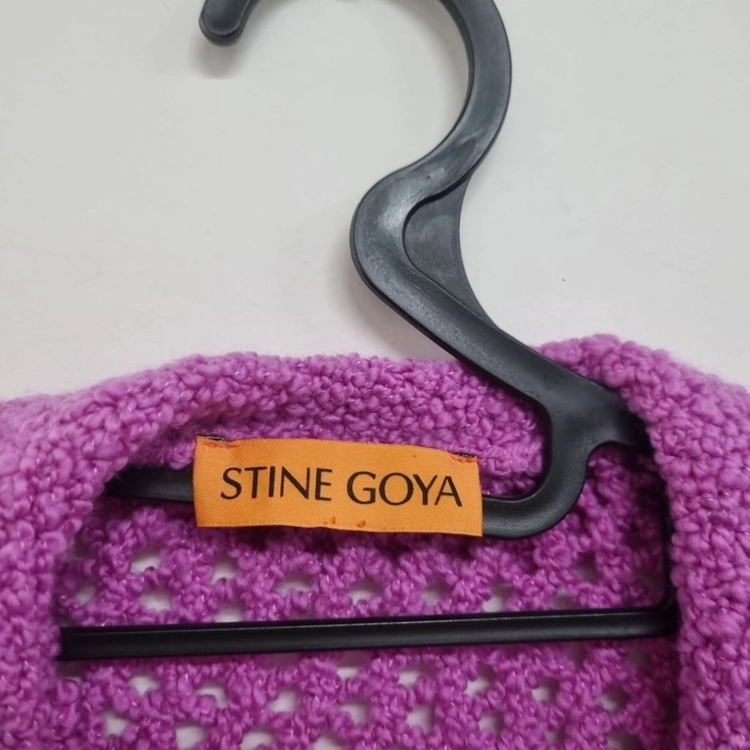 STINE GOYA스티네 고야 반팔 부클 니트 카라 가디건 국내정품 이미지