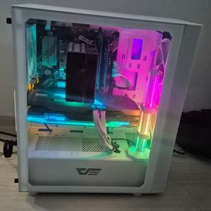 5700X + 32GB램 + RTX3080 + 1TB SSD 이미지