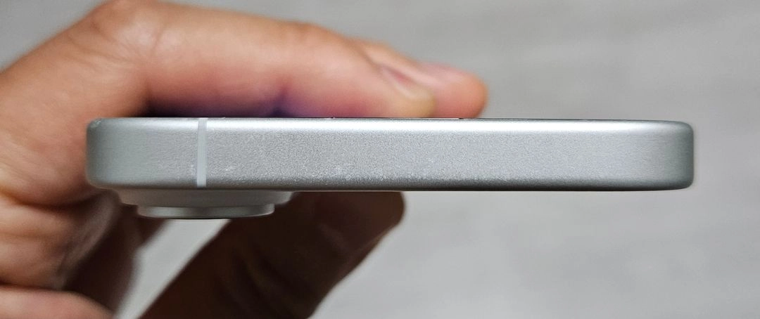 아이폰16 화이트 128GB 싸게 팝니다. 이미지