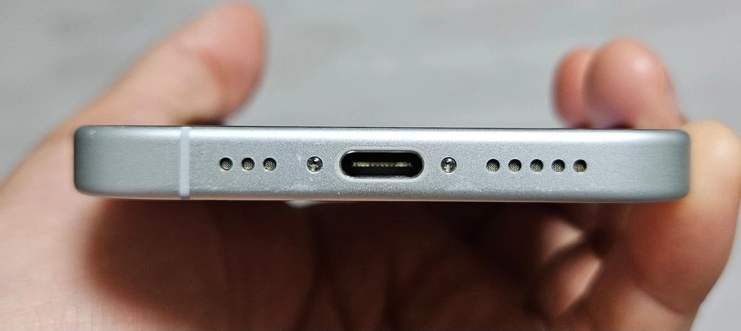 아이폰16 화이트 128GB 싸게 팝니다. 이미지
