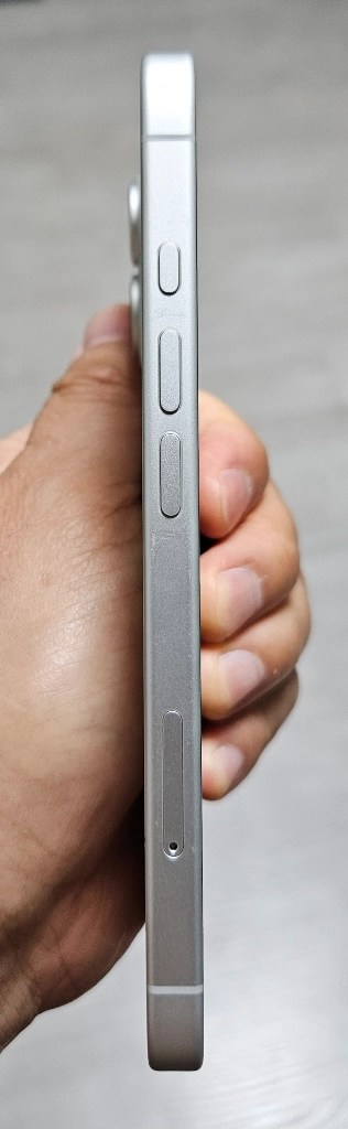 아이폰16 화이트 128GB 싸게 팝니다. 이미지