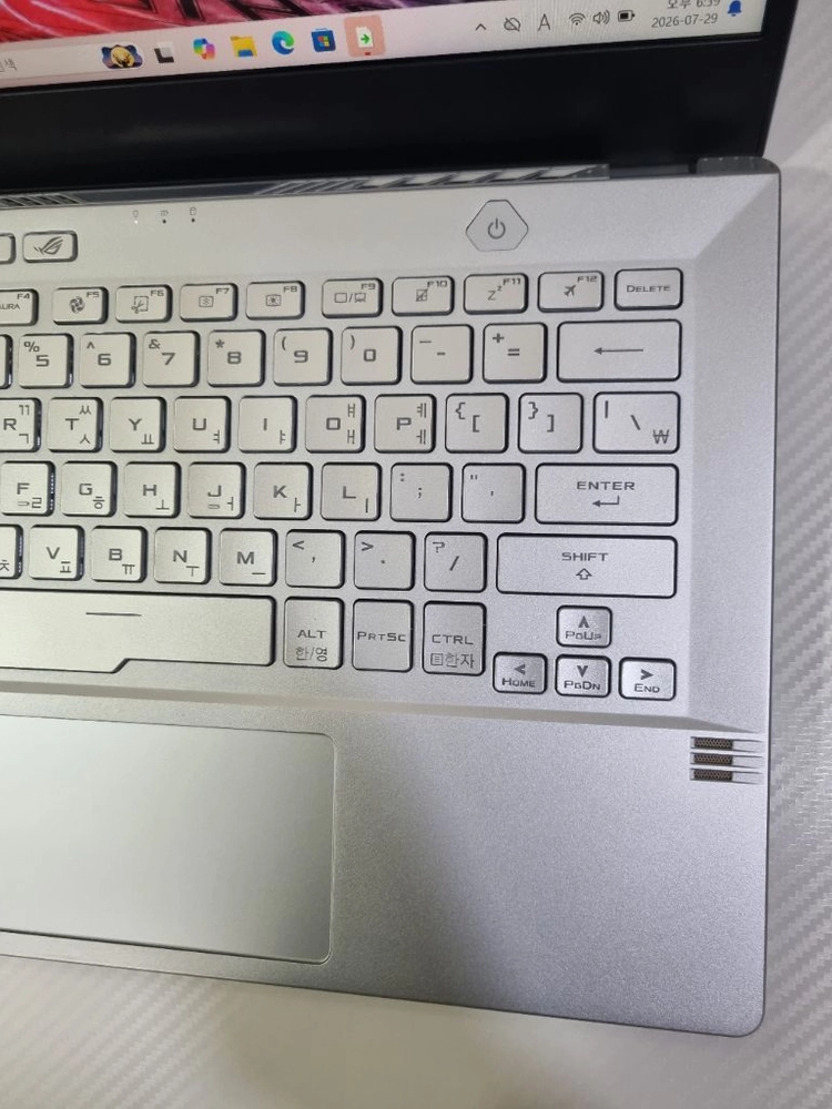 ASUS ROG Zephyrus G14 GA401Q 게이밍노트북 이미지