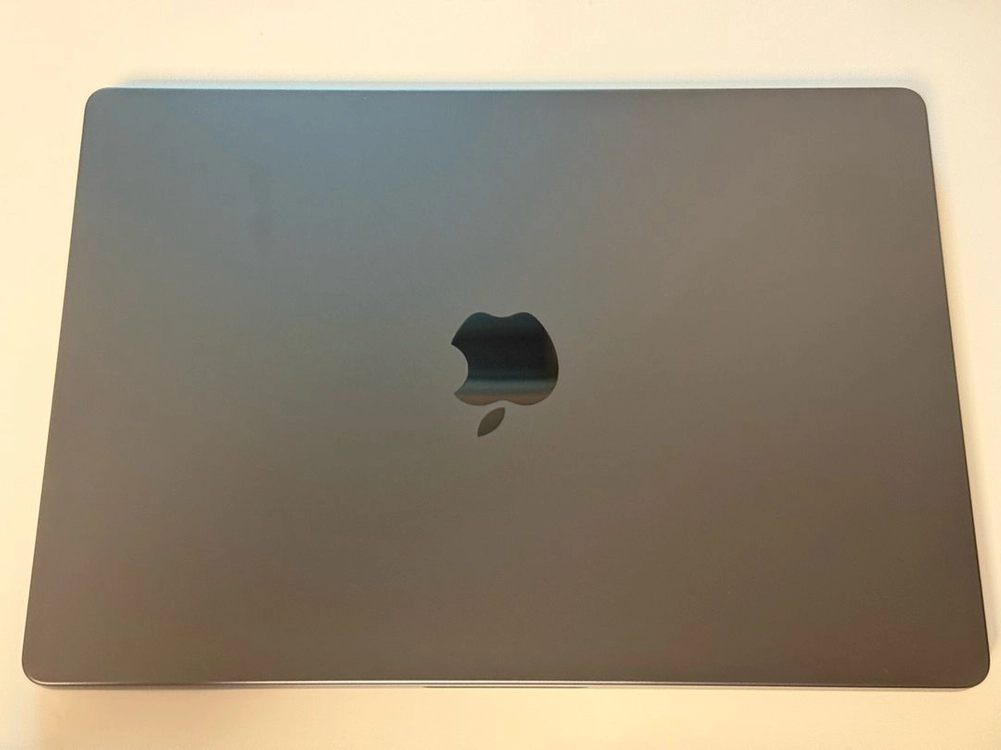 [신품급] 맥북 프로 14 M5 Pro, 스페이스 블랙, 24GB, 2TB 이미지